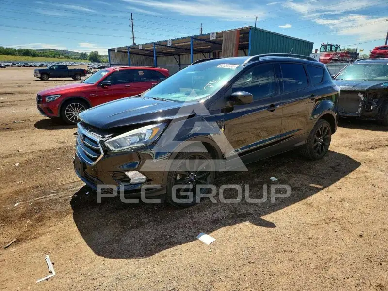2017 Ford ESCAPE фото