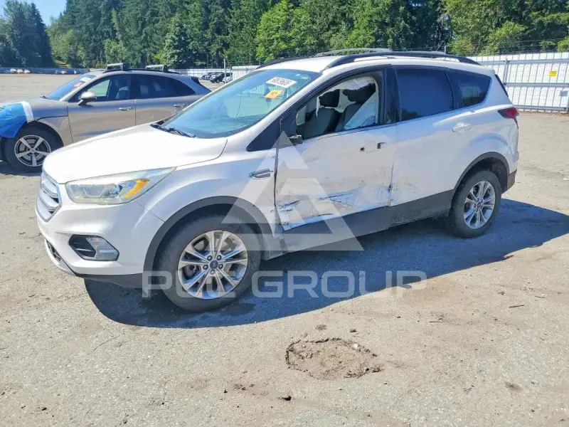 2017 Ford ESCAPE фото