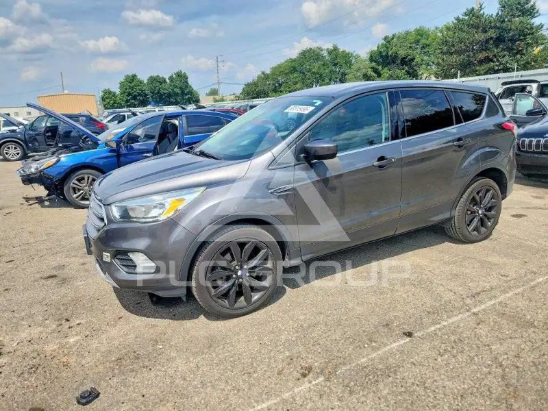 2017 Ford ESCAPE фото
