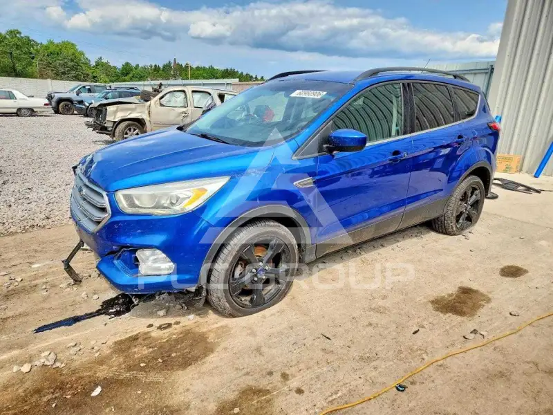 2017 Ford ESCAPE фото