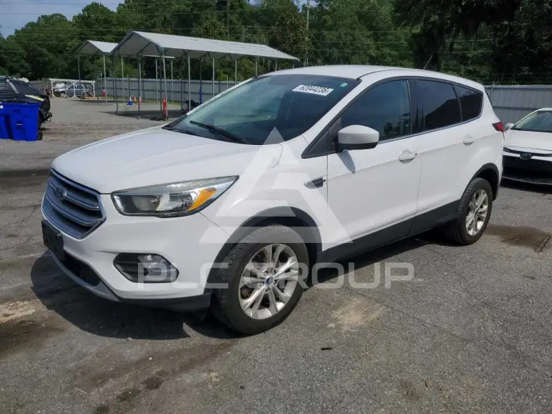 2017 Ford ESCAPE фото
