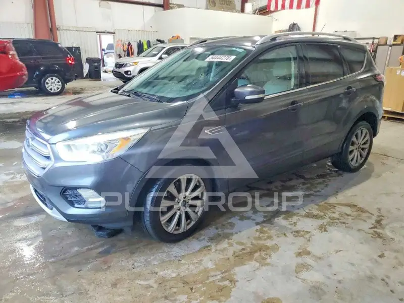 2017 Ford ESCAPE photo