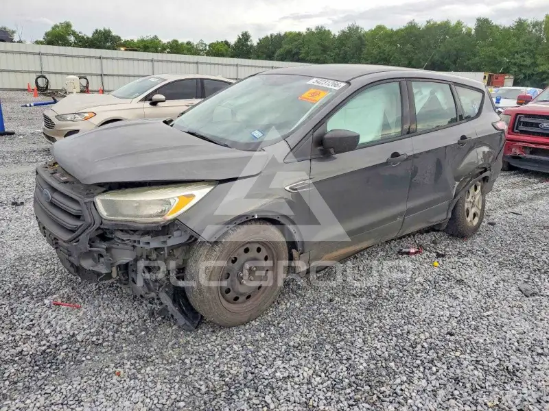 2017 Ford ESCAPE photo