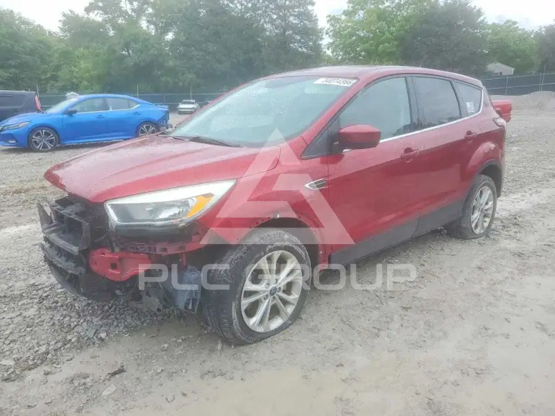2017 Ford ESCAPE photo