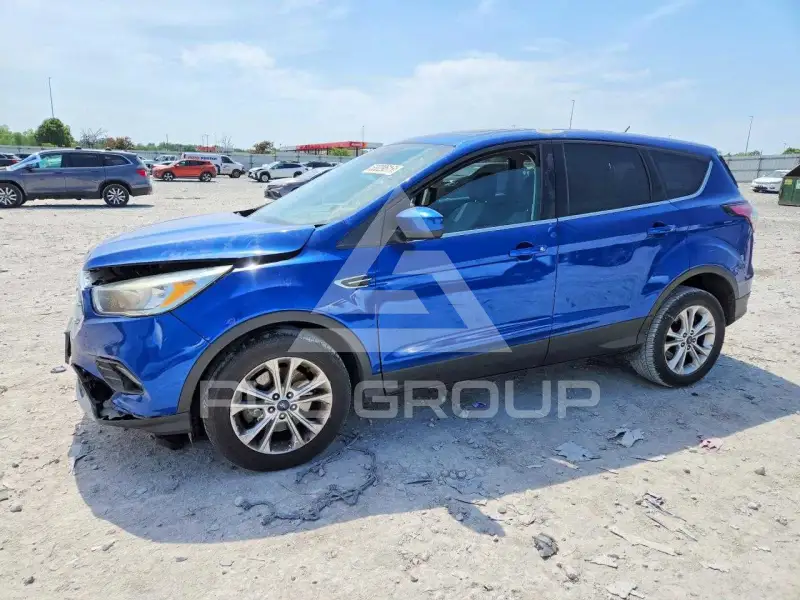 2017 Ford ESCAPE фото