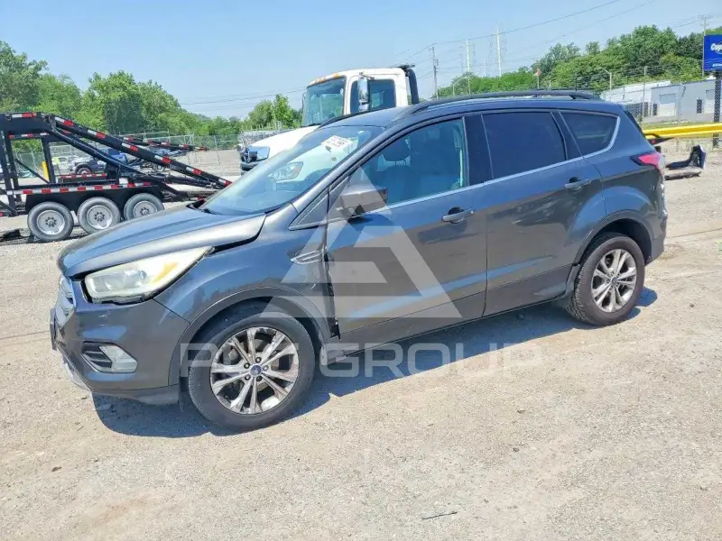 2017 Ford ESCAPE фото