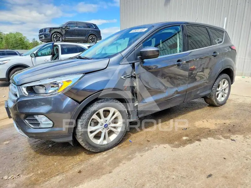 2017 Ford ESCAPE фото