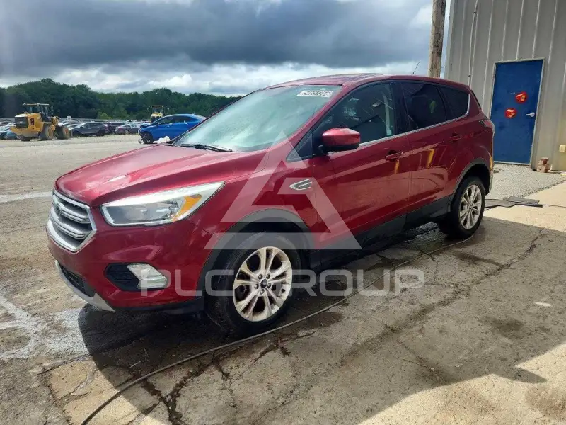 2017 Ford ESCAPE photo