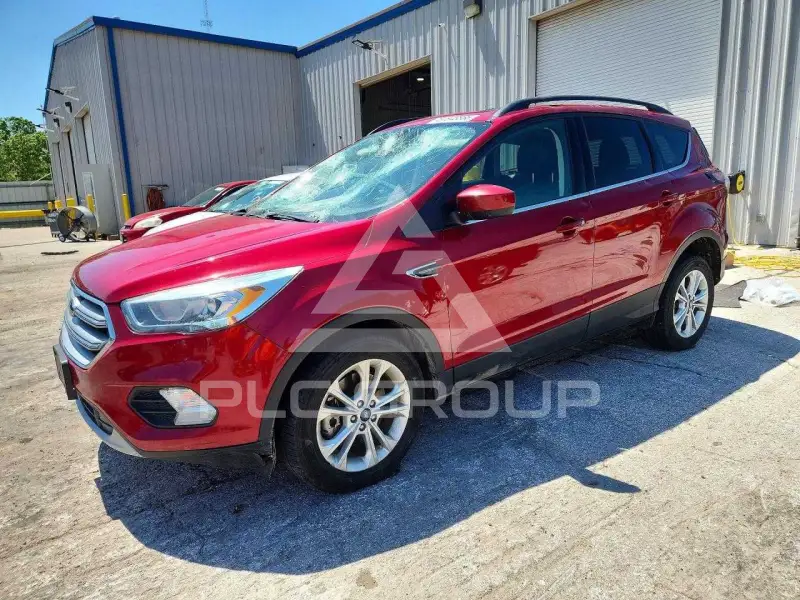 2017 Ford ESCAPE photo
