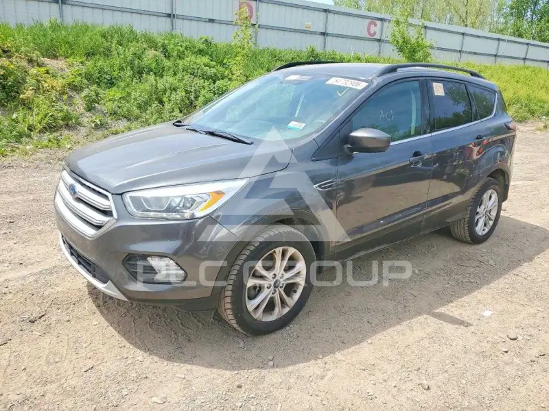 2017 Ford ESCAPE фото