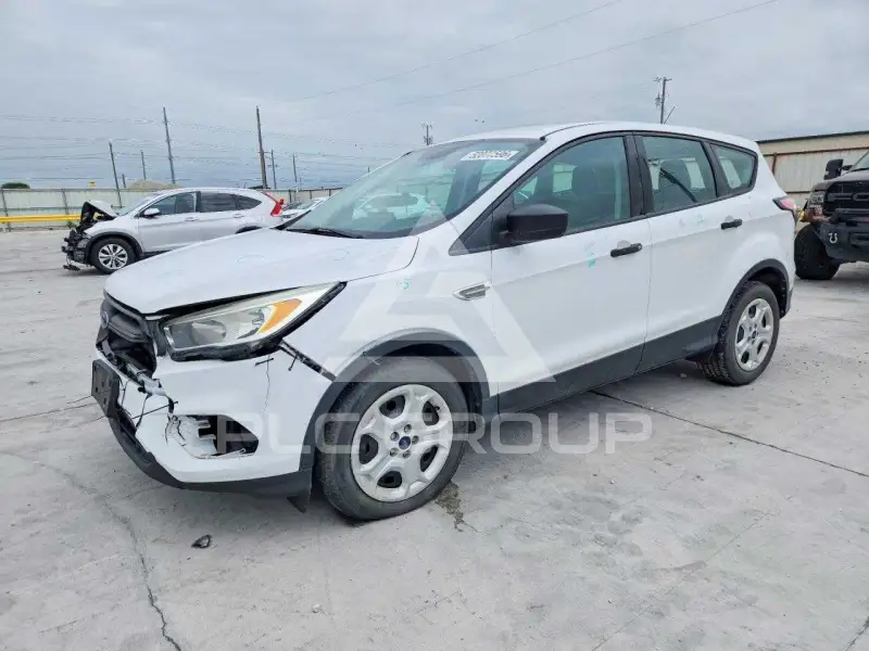 2017 Ford ESCAPE photo