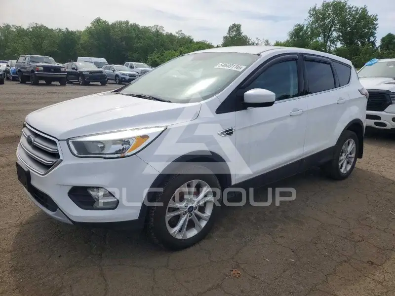 2017 Ford ESCAPE фото