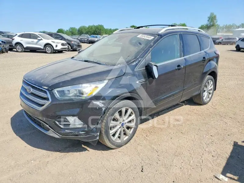 2017 Ford ESCAPE photo