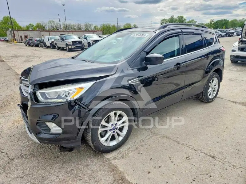 2017 Ford ESCAPE photo