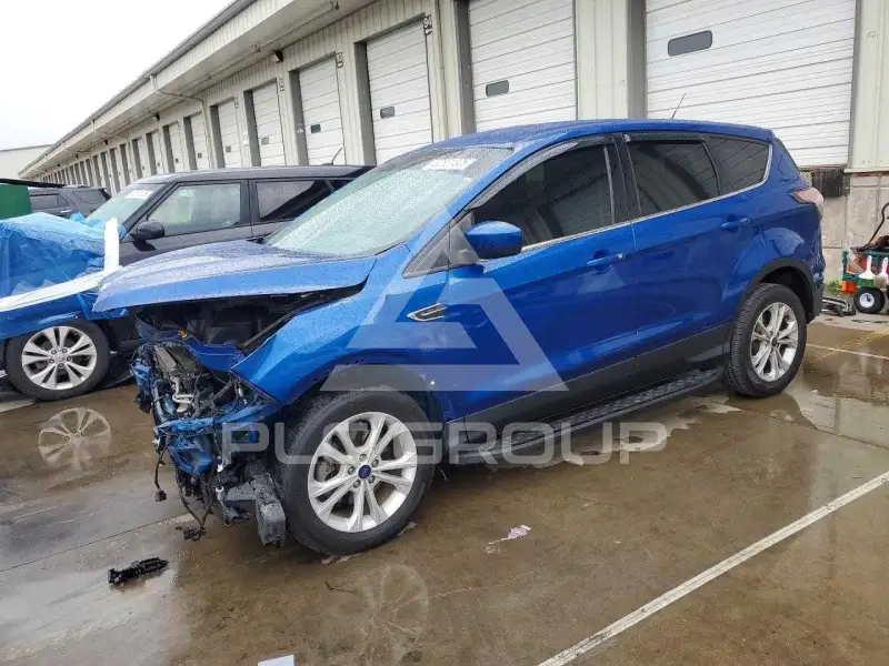 2017 Ford ESCAPE фото
