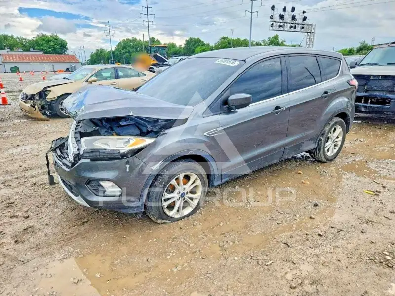 2017 Ford ESCAPE фото
