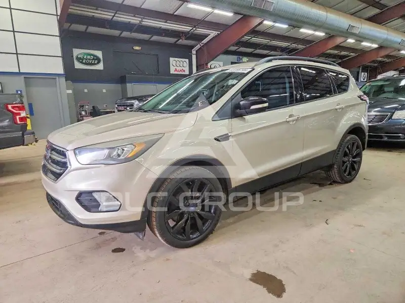2017 Ford ESCAPE фото