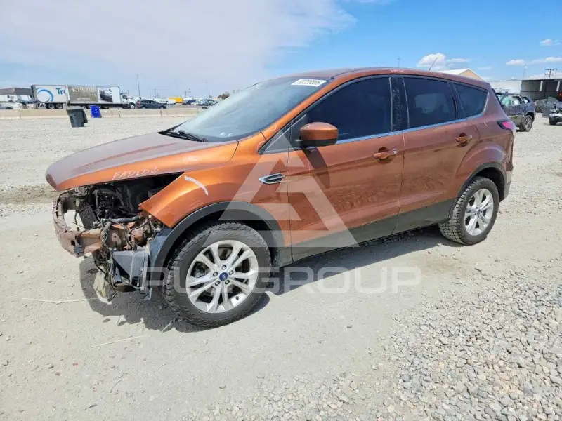 2017 Ford ESCAPE фото