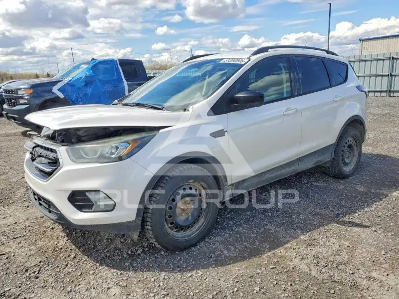 2017 Ford ESCAPE photo