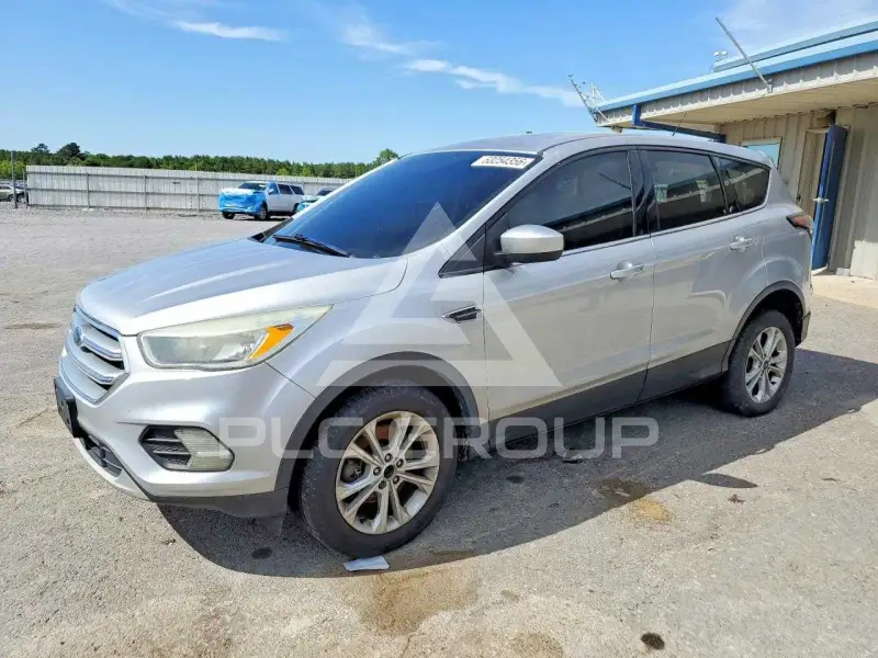 2017 Ford ESCAPE фото