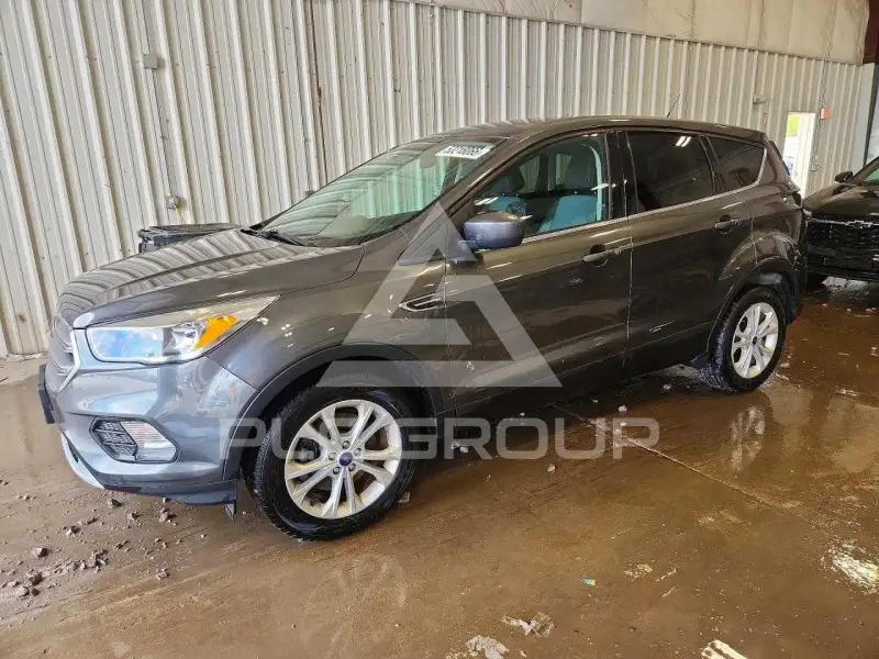 2017 Ford ESCAPE фото