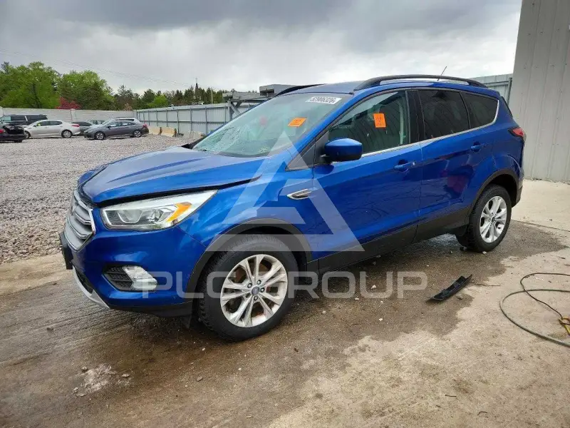 2017 Ford ESCAPE photo