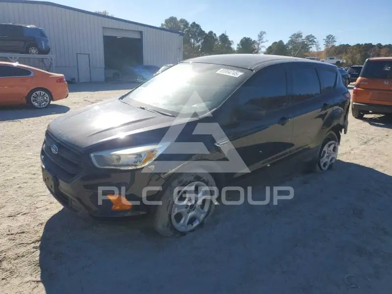 2017 Ford ESCAPE photo