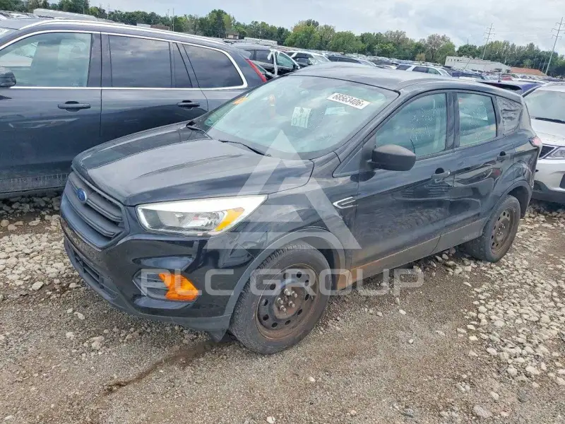 2017 Ford ESCAPE photo