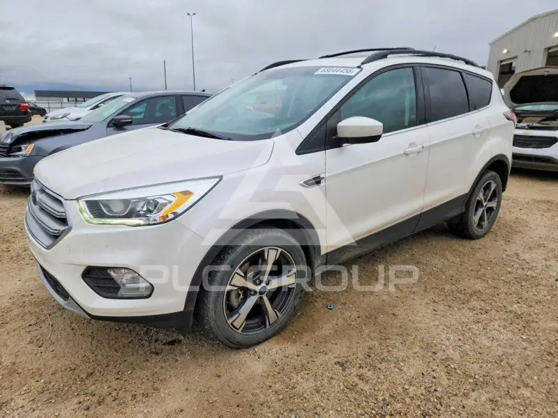 2017 Ford ESCAPE photo