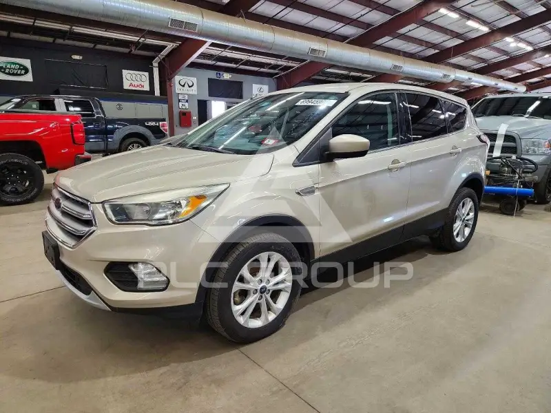2017 Ford ESCAPE фото