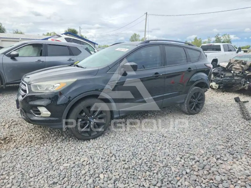2017 Ford ESCAPE фото