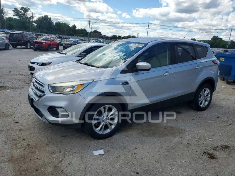 2017 Ford ESCAPE фото