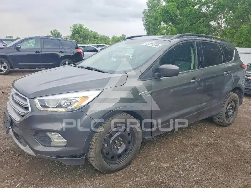 2017 Ford ESCAPE photo