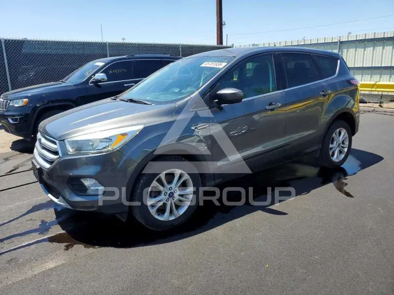 2017 Ford ESCAPE фото