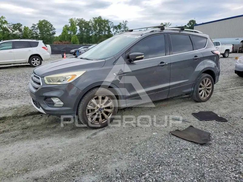 2017 Ford ESCAPE photo