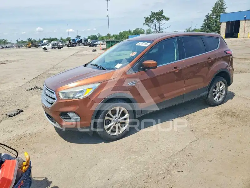2017 Ford ESCAPE фото
