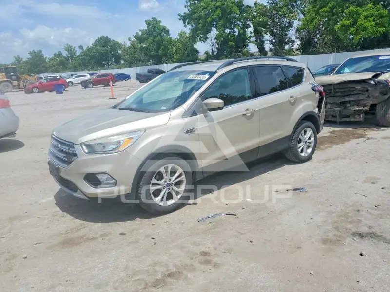 2017 Ford ESCAPE photo