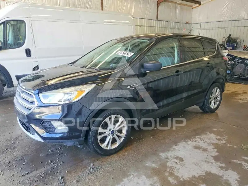 2017 Ford ESCAPE фото