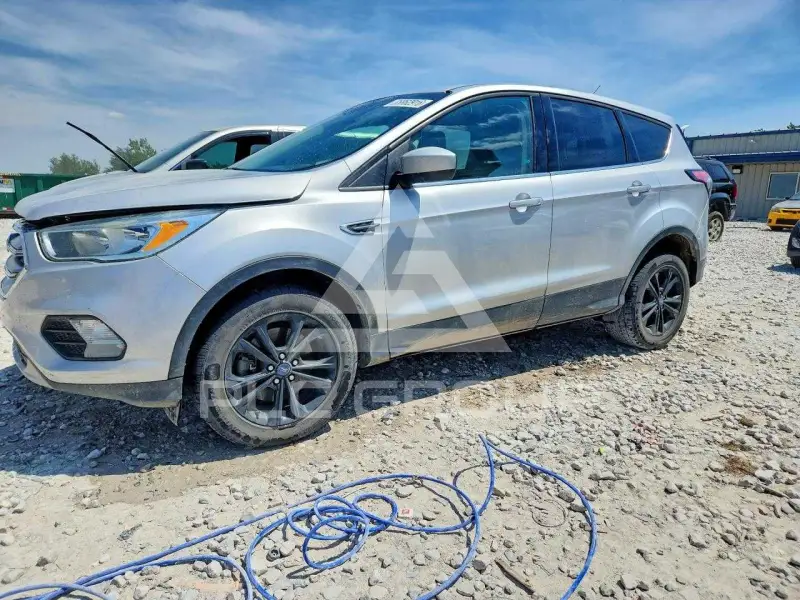 2017 Ford ESCAPE фото