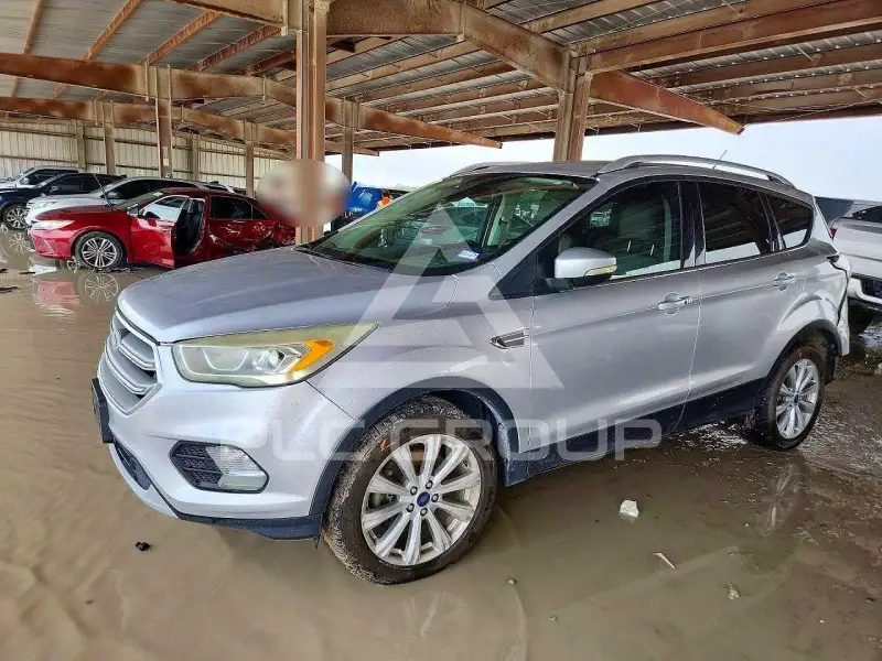 2017 Ford ESCAPE photo