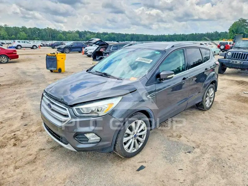 2017 Ford ESCAPE photo