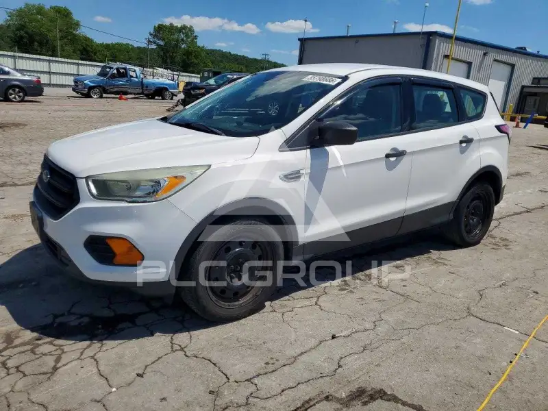 2017 Ford ESCAPE photo