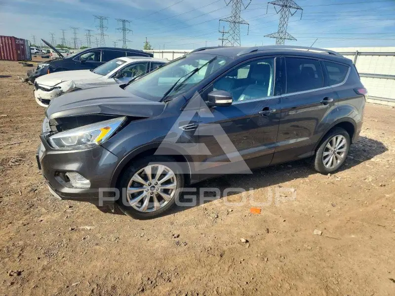 2017 Ford ESCAPE photo