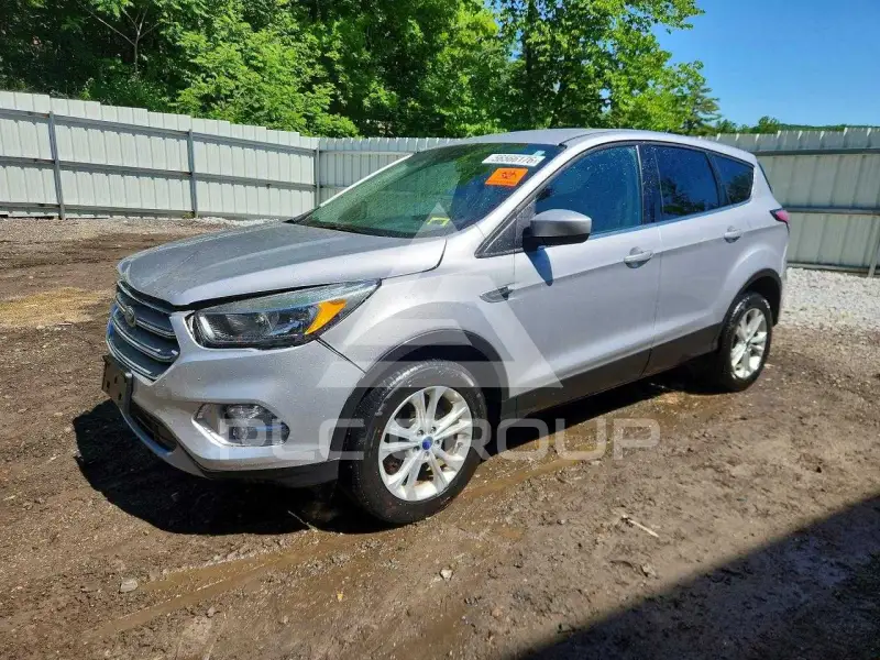 2017 Ford ESCAPE фото