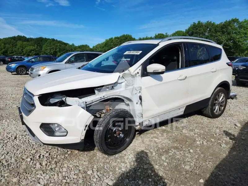 2017 Ford ESCAPE photo