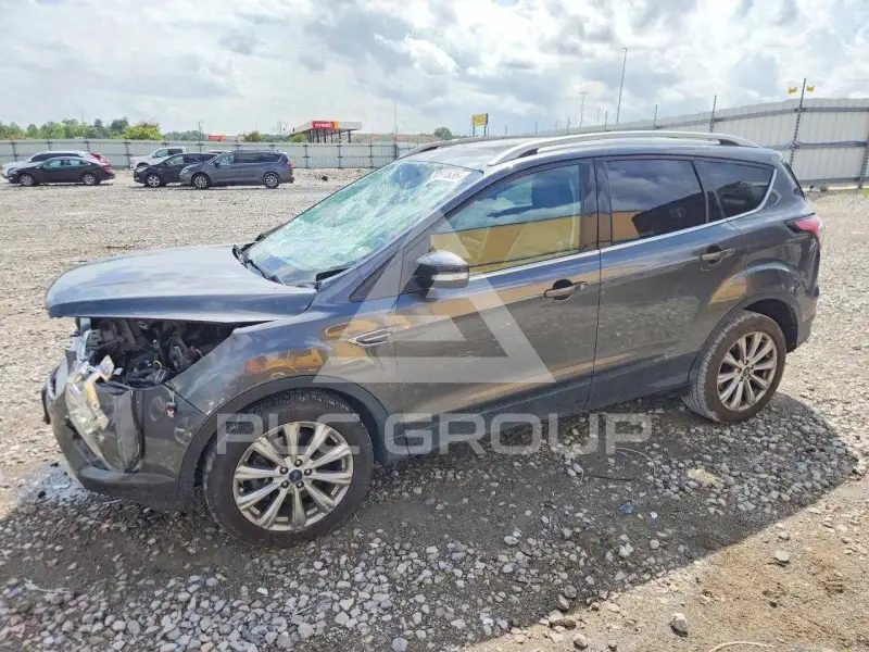 2017 Ford ESCAPE photo