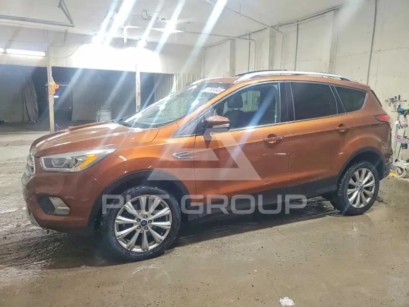 2017 Ford ESCAPE photo