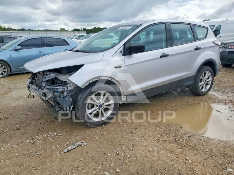 2017 Ford ESCAPE photo