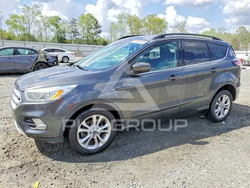 2017 Ford ESCAPE фото
