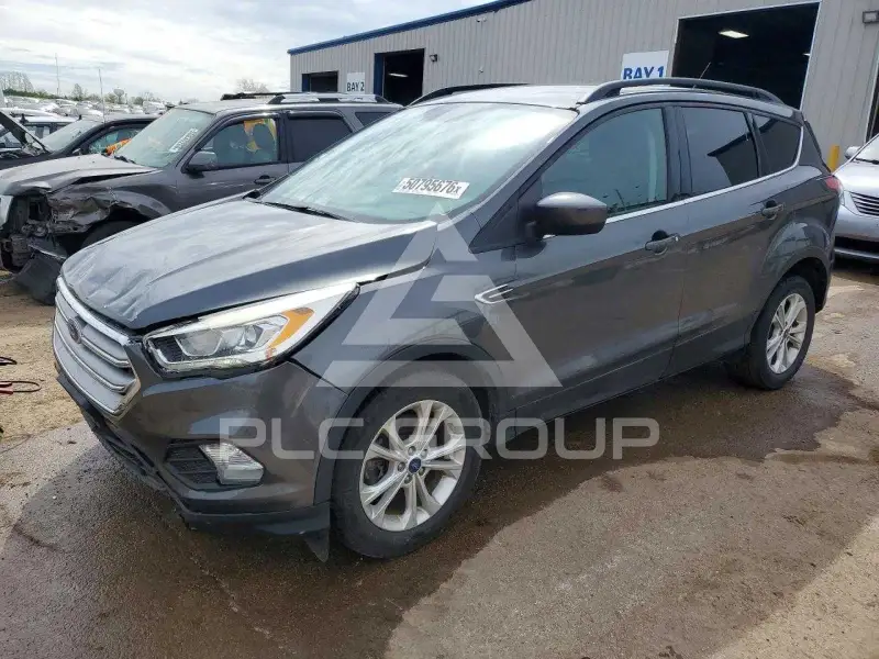 2017 Ford ESCAPE photo